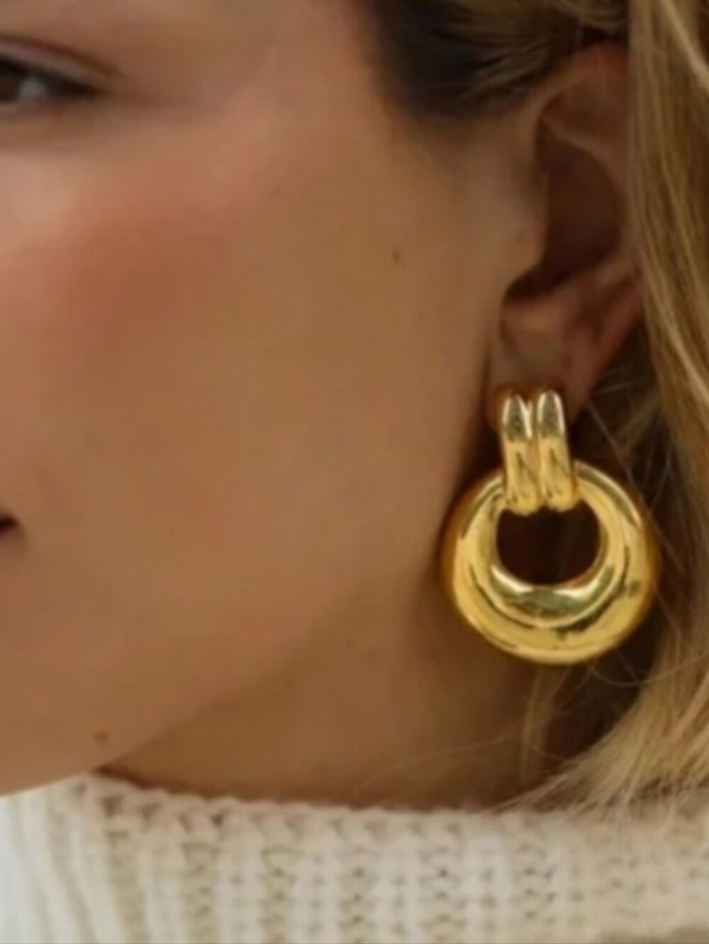 NEW! 18K Gold Plated Vintage Retro Open Circle Post Earrings